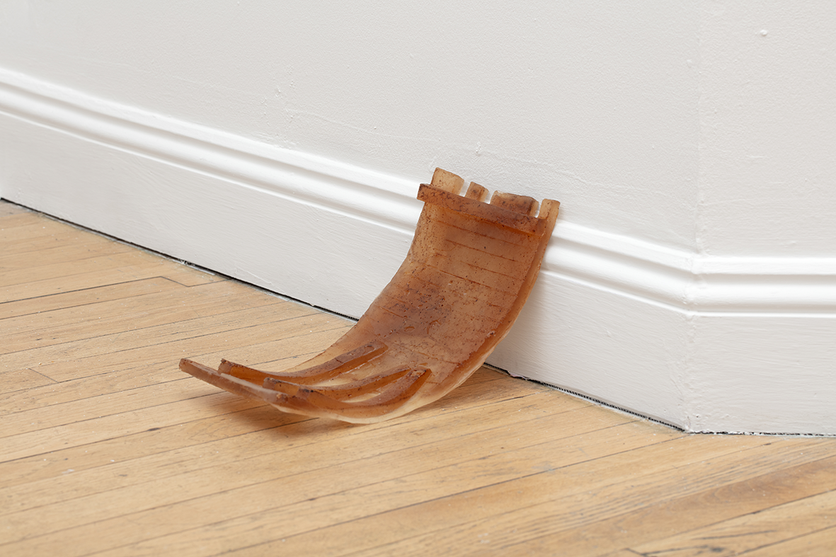 RuoruMou_(FullRes-6000px)_Ref-0046 copy.png